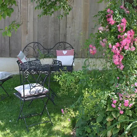 مزرعة للإقامة Buschenschank Orsl *